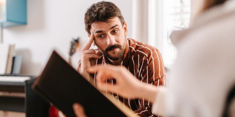 How to be a boss at giving performance reviews