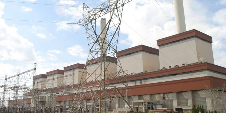 Eskom issues alert of high risk of loadshedding following over ten months of uninterrupted power supply – Summer Outlook remains unchanged.