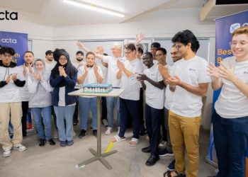 12 Malaysian students celebrate as Octa broker’s bootcamp reaches completion