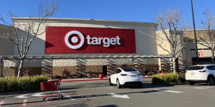 A boycott campaign fuels tension between Black shoppers and Black-owned brands – evoking the long struggle for ‘consumer citizenship’