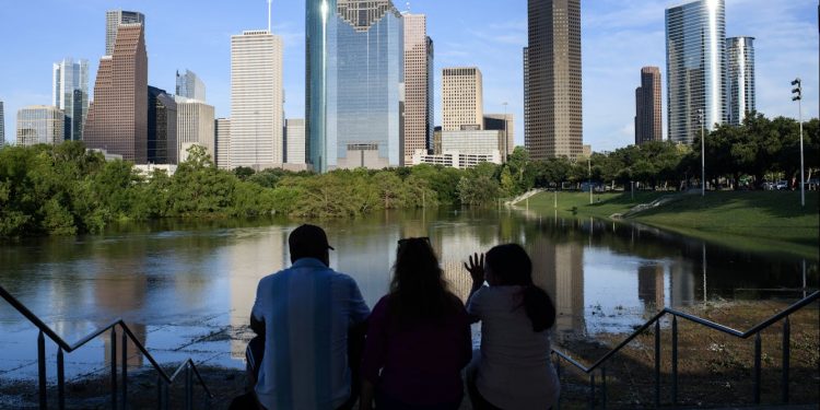 A fiscal crisis is looming for many US cities