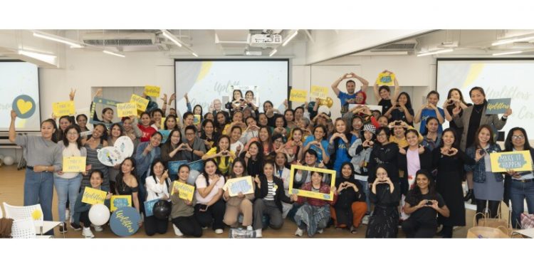 Sun Life contributes to empower 1,000 migrant domestic workers in Hong Kong with financial literacy through HK$200,000 donation to Uplifters