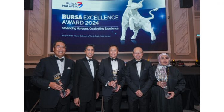 Nine Major Accolades for Kenanga Investment Bank at the Bursa Excellence Awards 2024