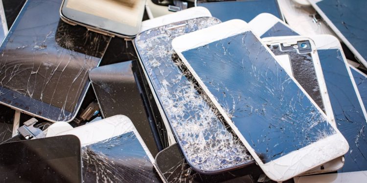 Critical minerals don’t belong in landfills – microwave tech offers a cleaner way to reclaim them from e-waste