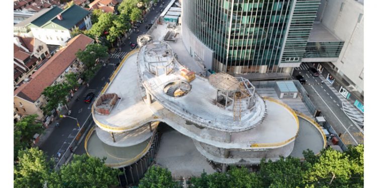 Plaza 66’s Pavilion Extension Tops Out, Opening in Second Half of 2026