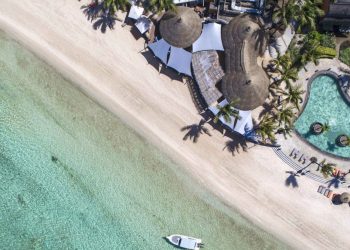 Luxury tourism is a risky strategy for African economies – new study of Botswana, Mauritius, Rwanda