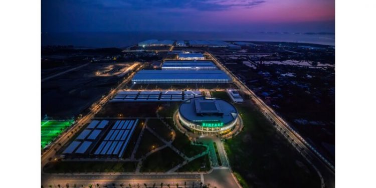 Vingroup Builds Vietnam’s Future by Pursuing the Hard Path