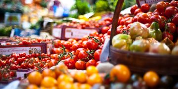 Agricultural exports from Africa are not doing well. Four ways to change that