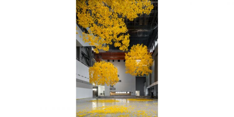 The 15th Shanghai Biennale Opens – Does the flower hear the bee?
