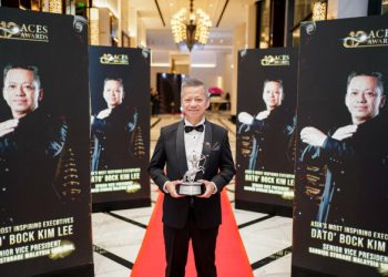 Dato’ KL Bock of Sandisk triumphs, winning Asia’s Most Inspiring Executives Award.