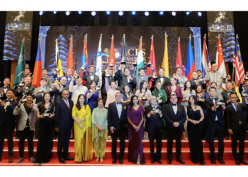 Malaysia’s Day Two Champions Illuminate the ACES Awards 2025 Stage