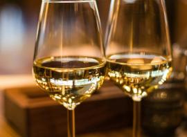 Steenhuisen pays tribute to wine industry’s Achim von Arnim